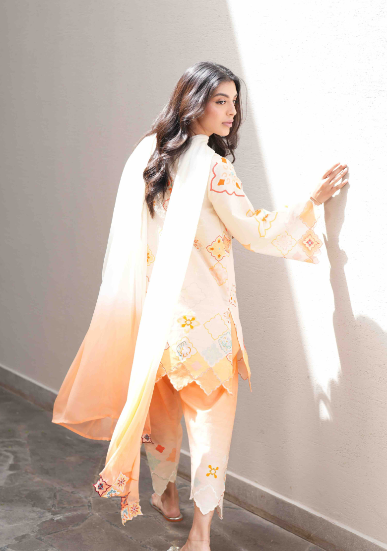 SOLE DUPATTA